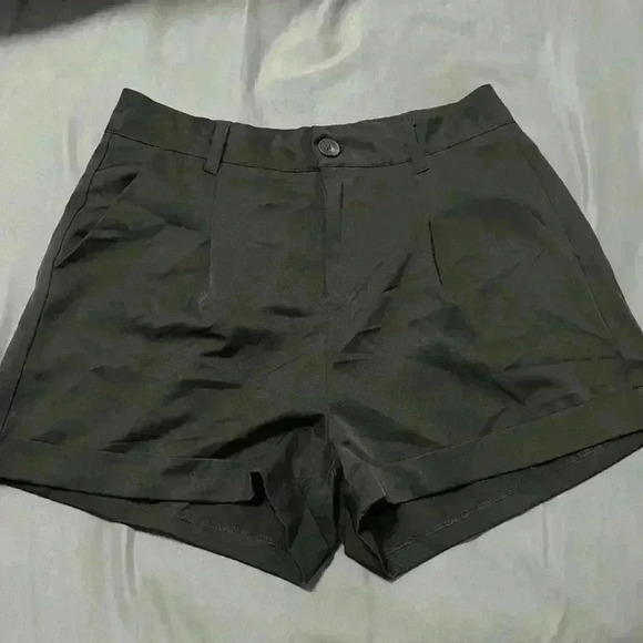 Charlotte Russe Black Shorts - Picture 1 of 3